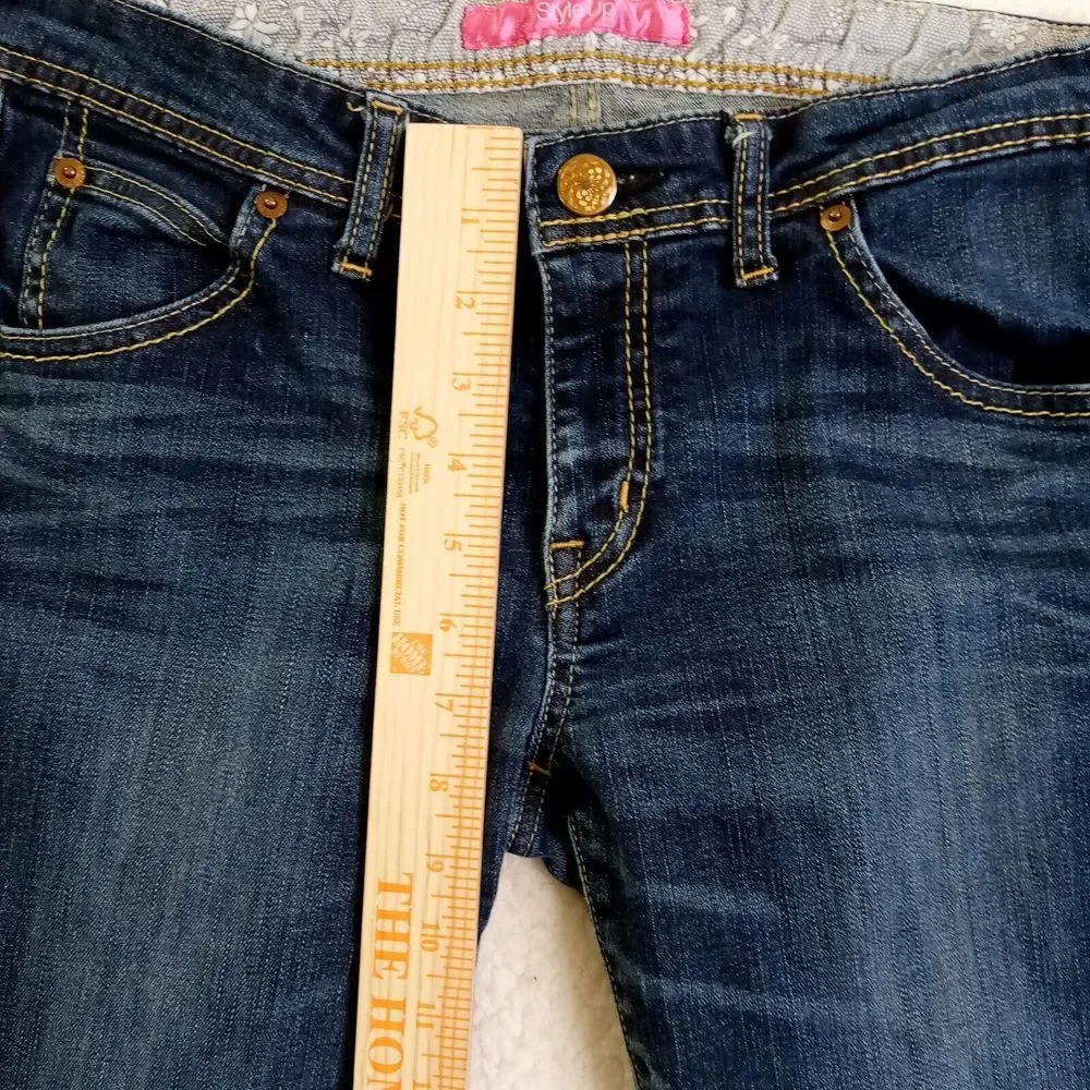 Style Up Jeans Women's 28 inch Waist Blue Denim‎ Casual Straight